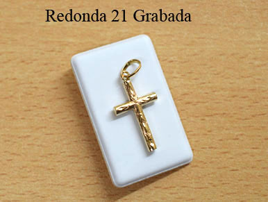 9900028 - Cruz 9 quilates