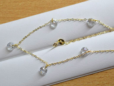 2517940 - Collar 18 quilates