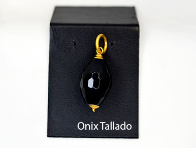6000037 - Colgante chapado oro