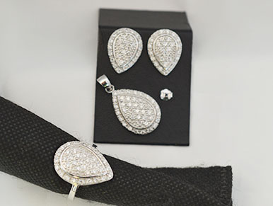 7110001 - Conjunto plata